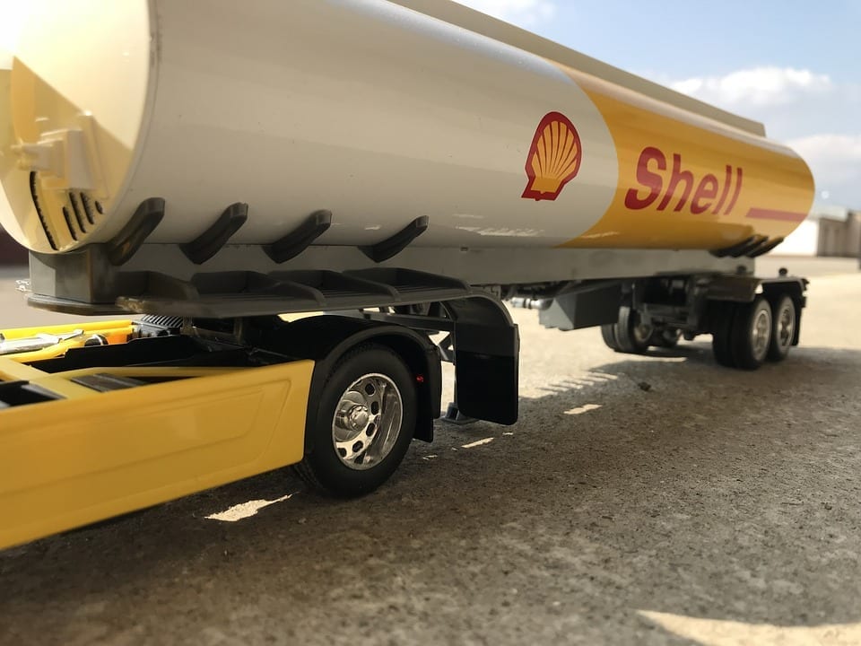 Shell: Licht und Schatten