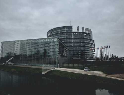 EU-Kommission und EU-Parlament blasen zum Generalangriff auf die letzte industrielle Bastion in Deutschland und letztlich in weiten Teilen auch in Europa.